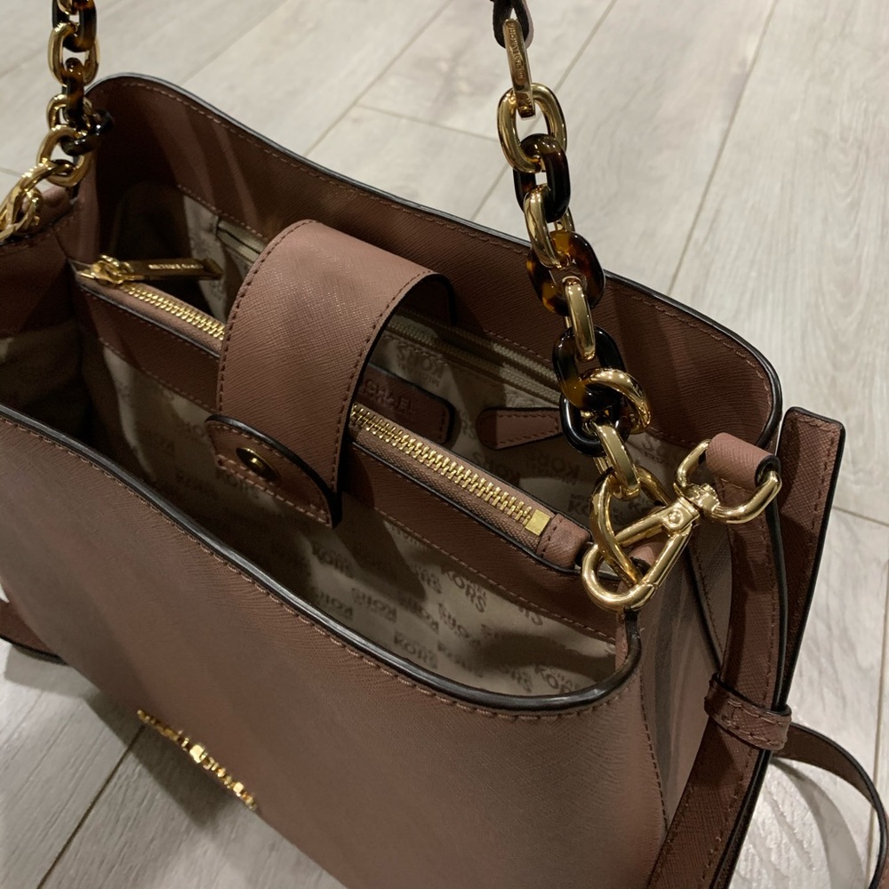 Michael Kors Sofia Large Saffiano - image 7